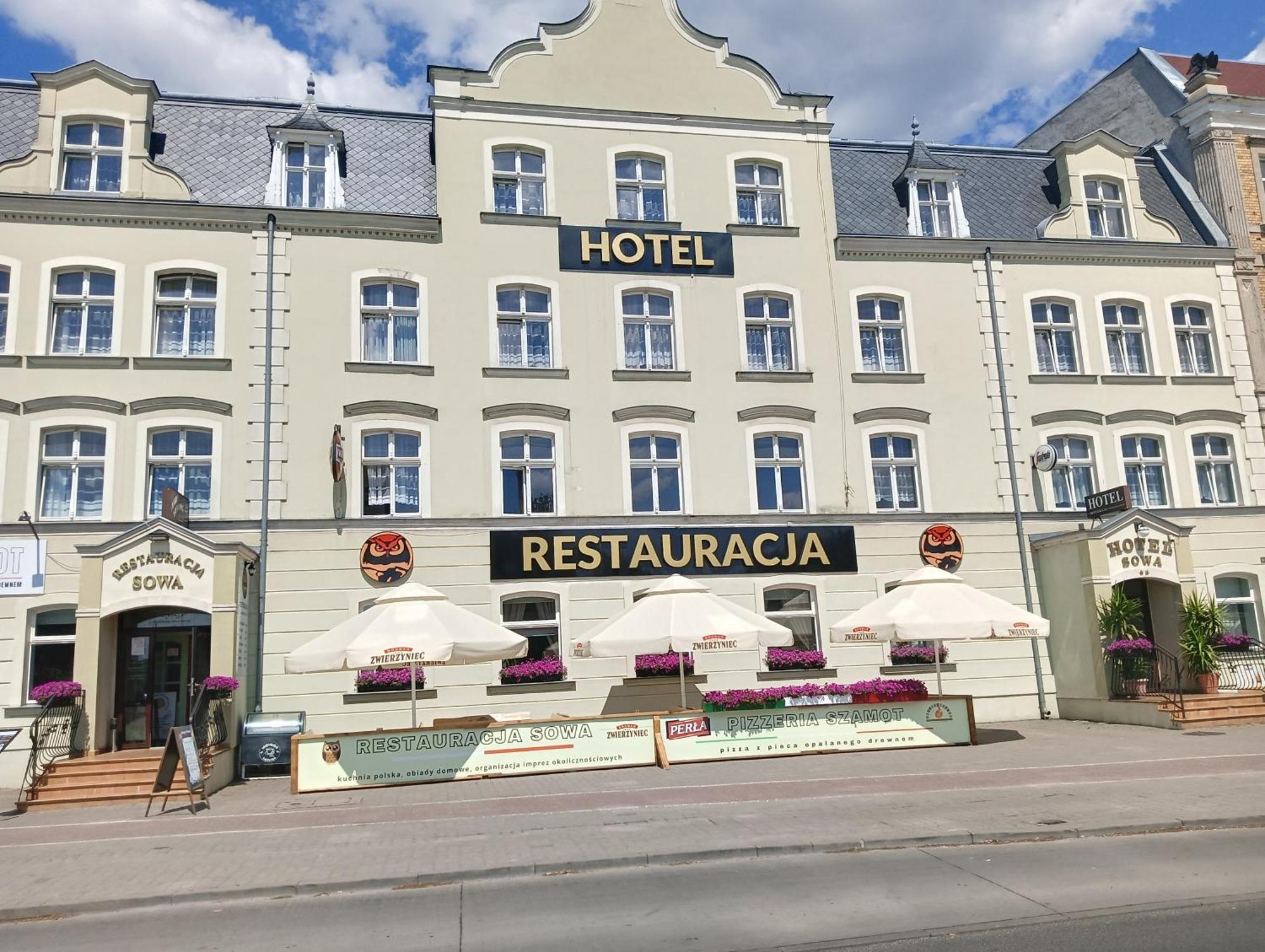 Hotel Sowa Elblag Ngoại thất bức ảnh
